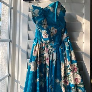 True vintage 1980’s silk strapless dress